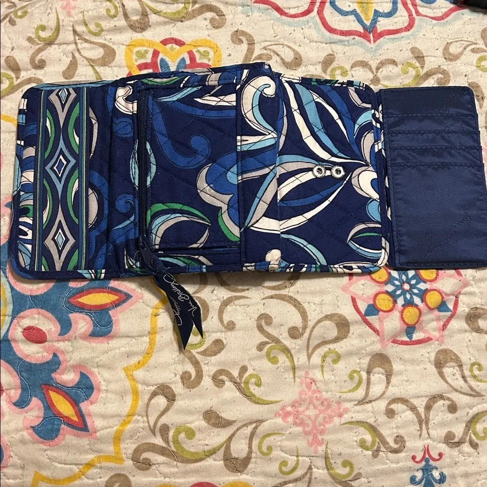 Vera Bradley Navy Blue Quilted Trifold Wallet with Green Accents - Picture 3 of 3